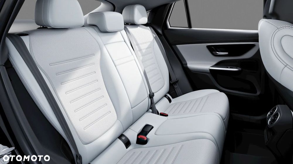 Mercedes-Benz GLC - 9