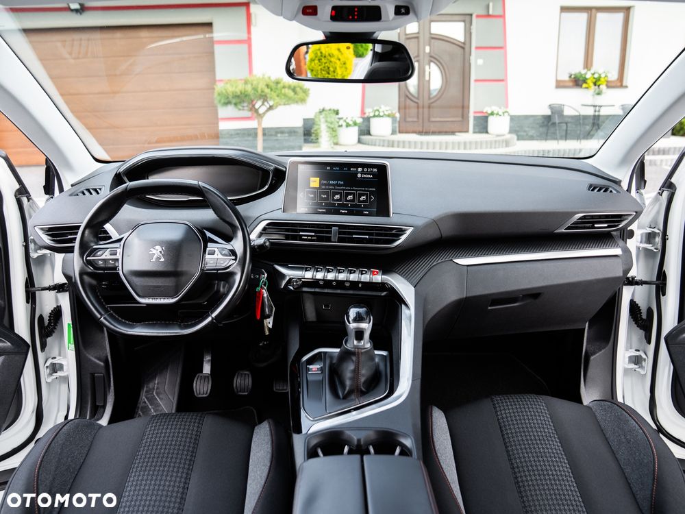 Peugeot 3008 PureTech 130 Stop & Start GPF Active Business-Paket - 29
