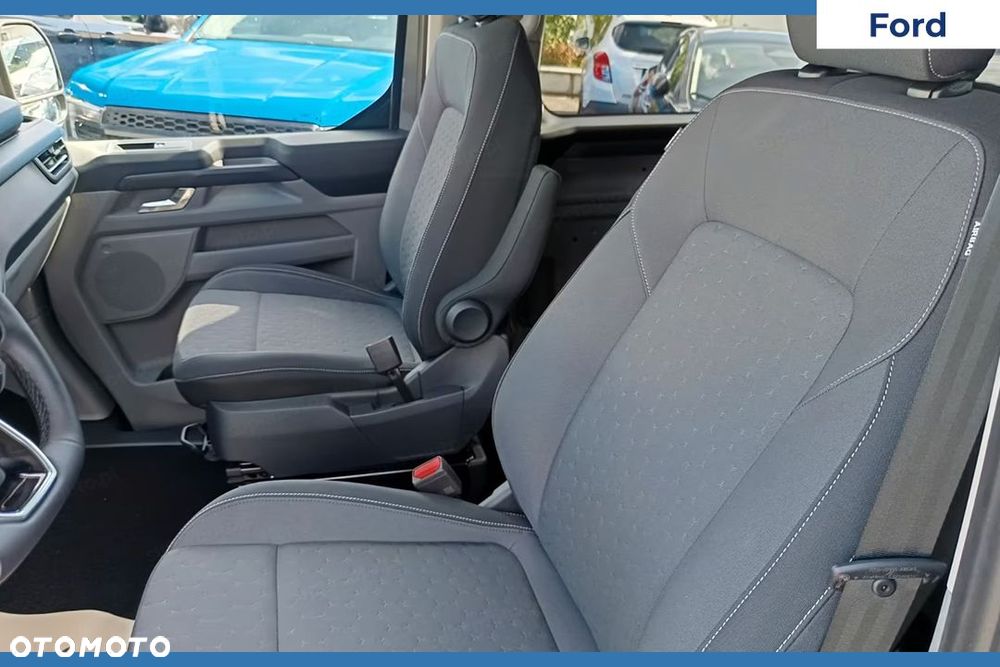 Ford Transit Custom - 8