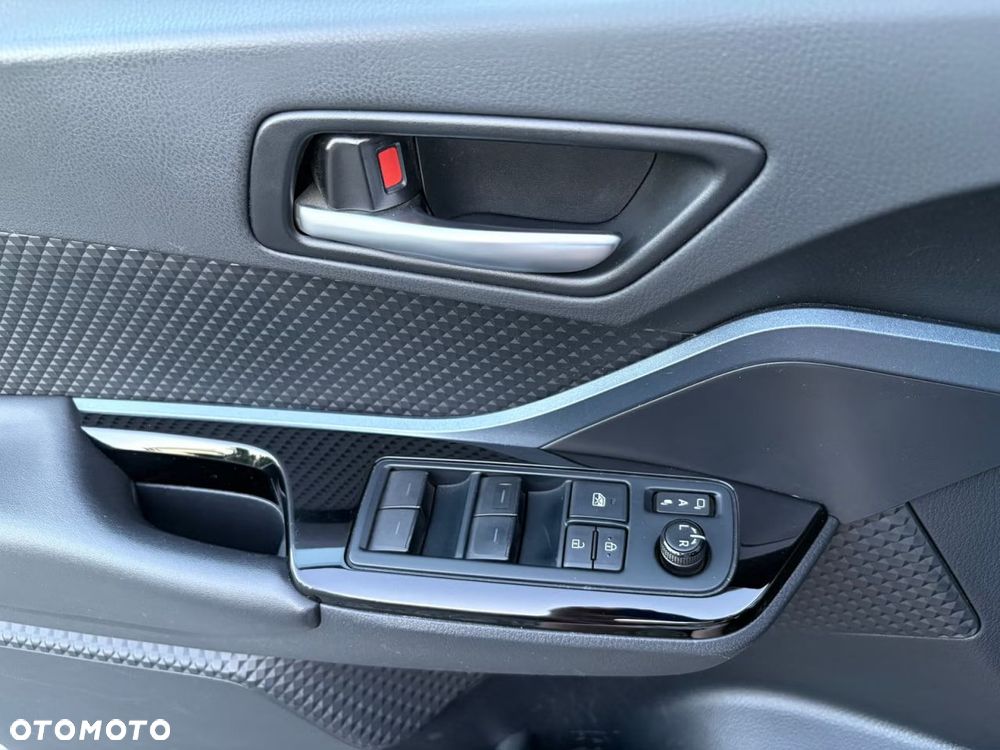 Toyota C-HR 2.0 Lounge - 10