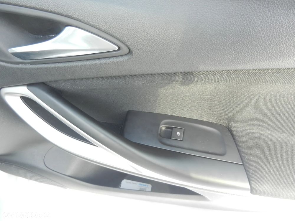 Opel Astra 1.5 CDTI Ultimate S&S - 19