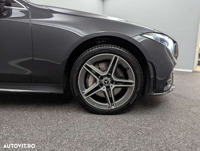 Mercedes-Benz CLS - 2