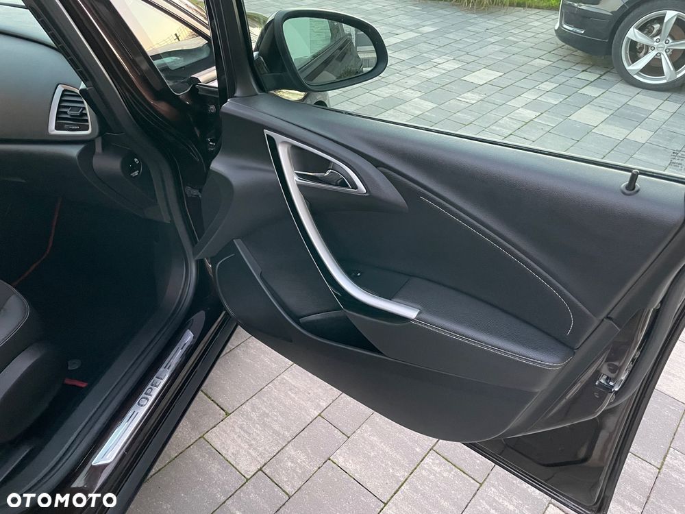 Opel Astra 1.4 Turbo Edition - 13