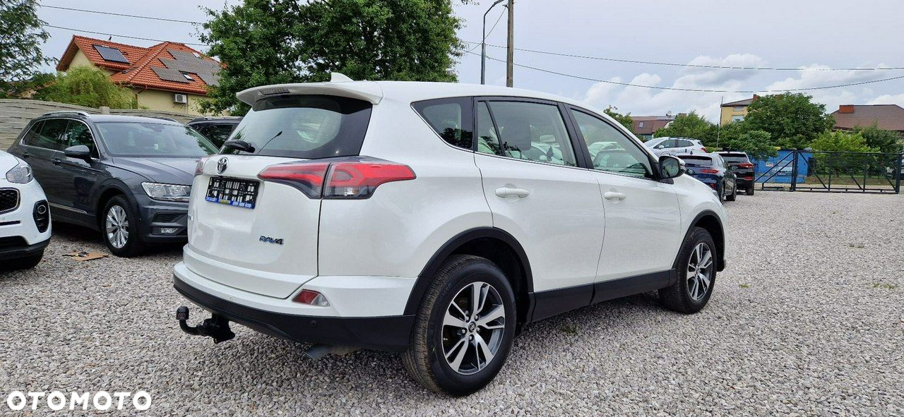 Toyota RAV4 - 11