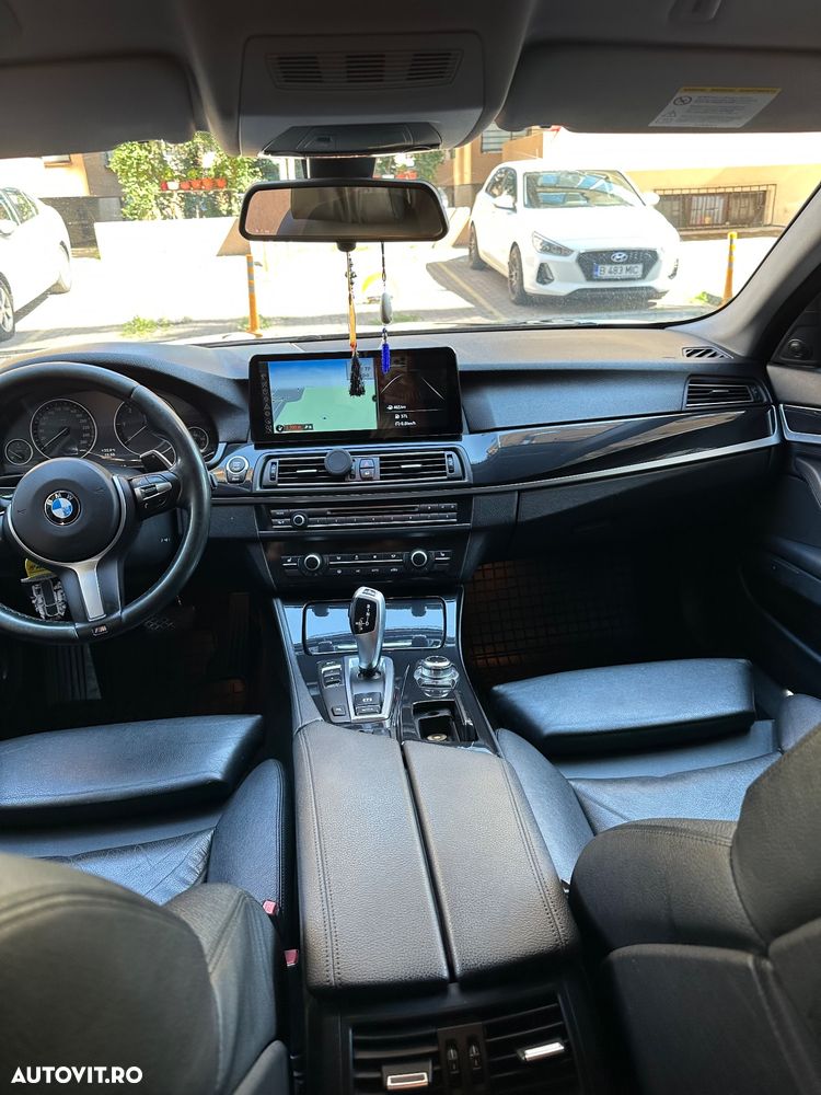 BMW Seria 5 525d xDrive AT - 9