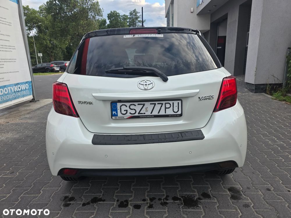 Toyota Yaris 1.33 Selection Platinum - 5