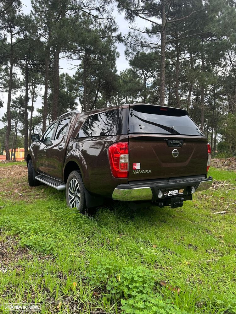 Nissan Navara 2.3 dCi CD 4WD N-Connecta Navi+Barras AT - 3