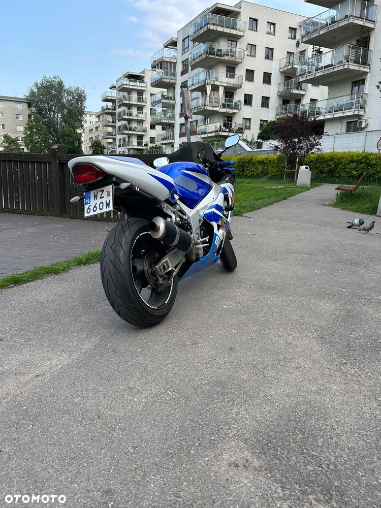 Suzuki GSX-R - 3