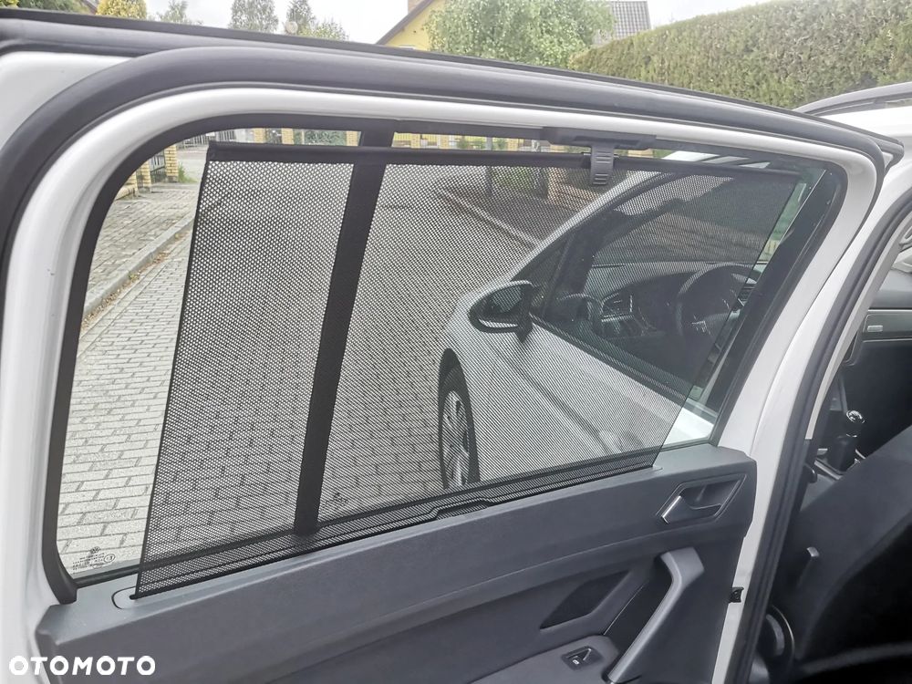 Volkswagen Touran 1.6 TDI SCR (BlueMotion Technology) Comfortline - 26