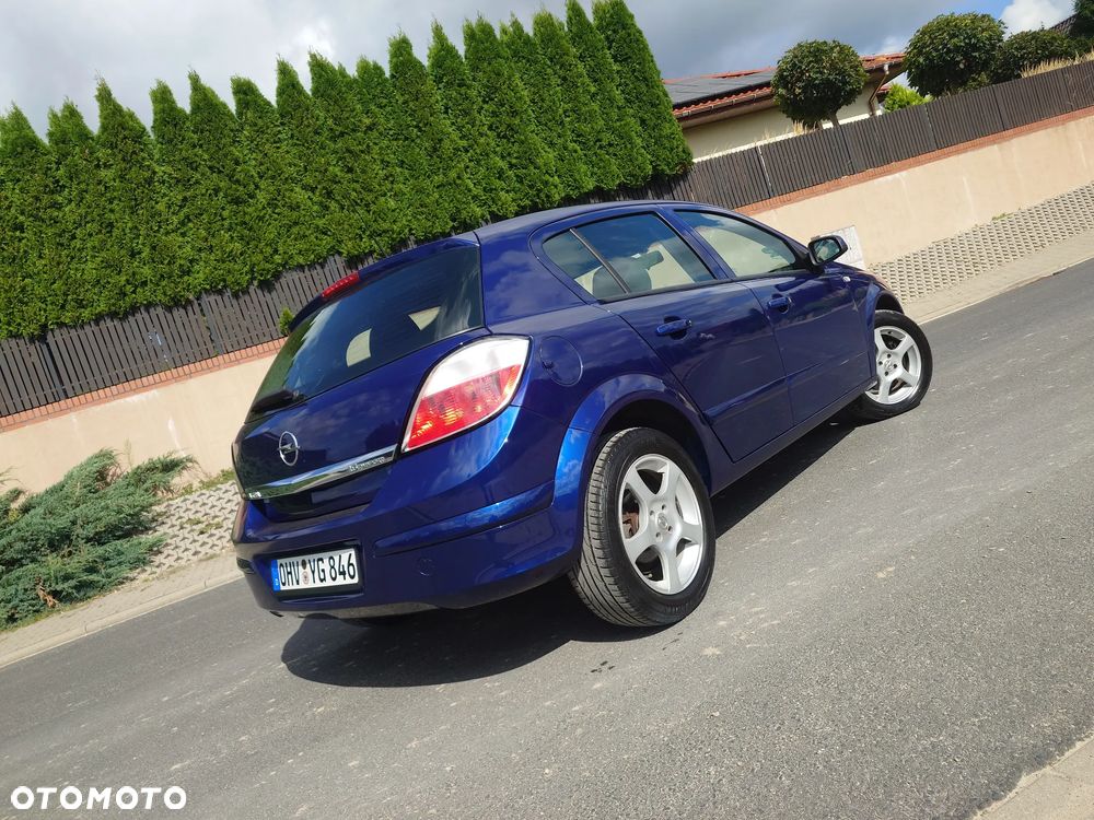Opel Astra 1.6 Start - 4