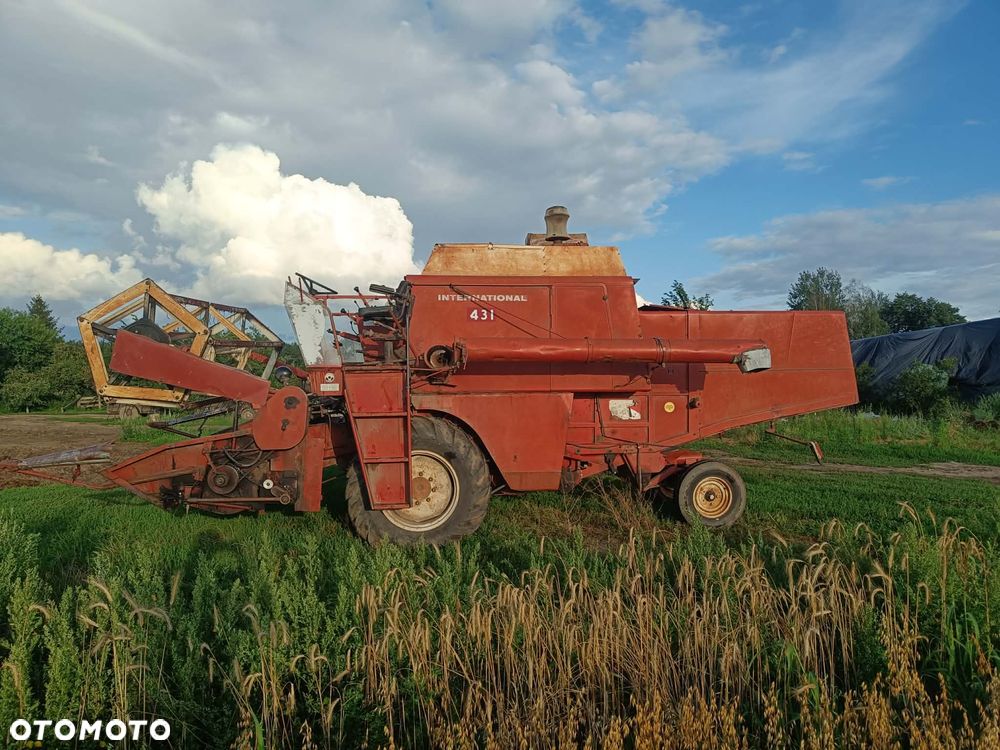 Case IH International 431 - 4