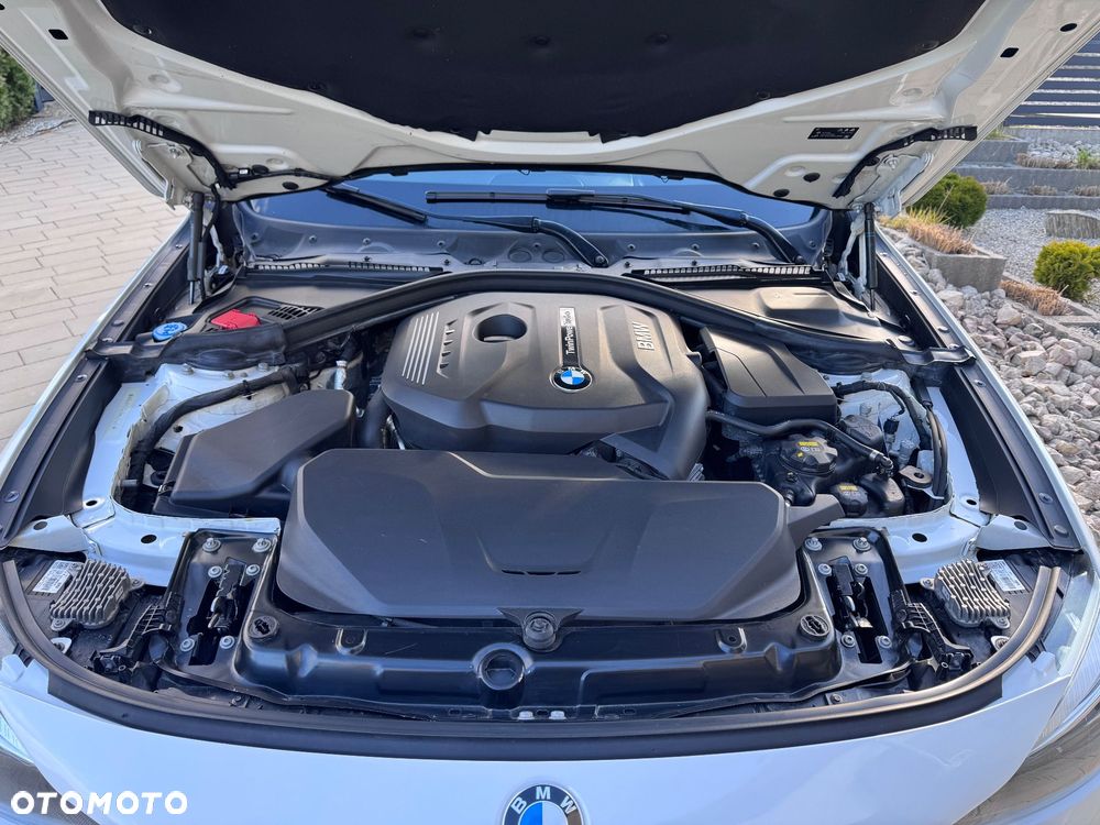 BMW 3GT 330i xDrive M Sport - 40