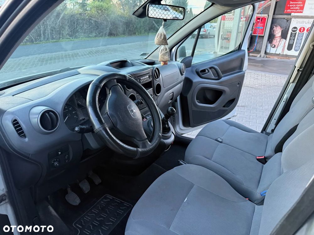 Peugeot Partner - 11