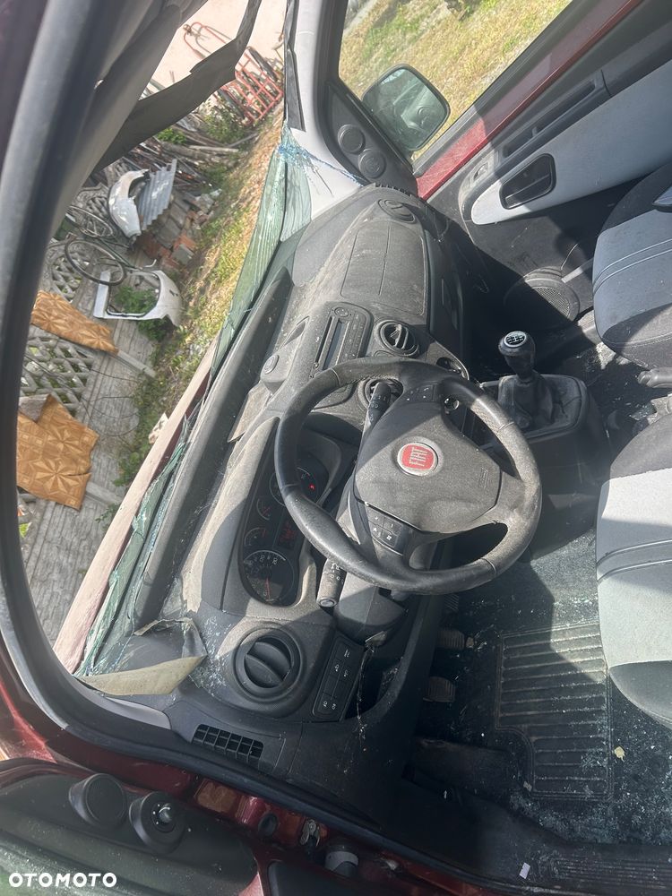 Fiat Qubo 1.4 8V MyLife - 7
