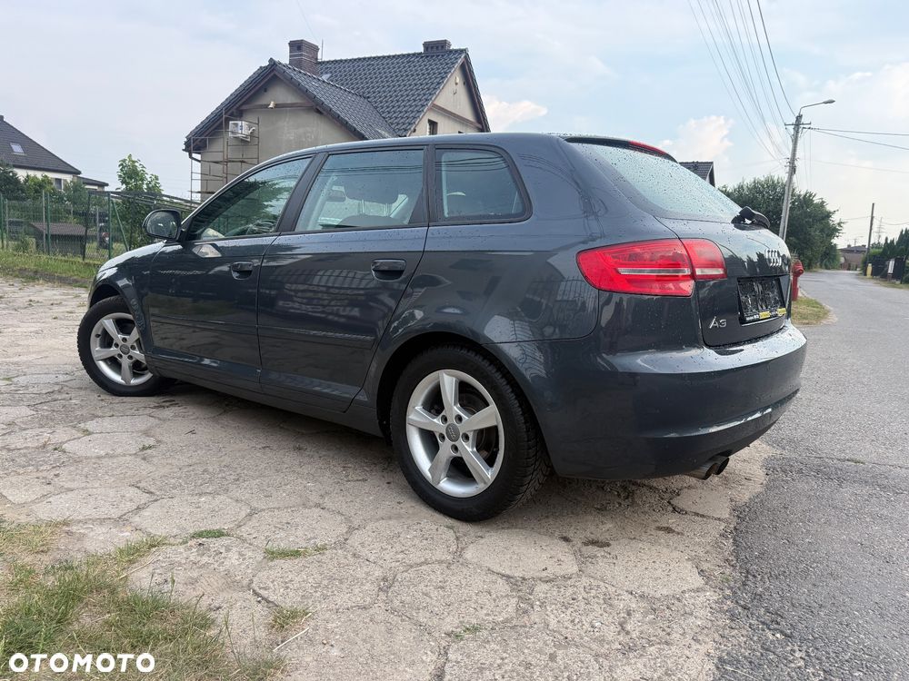 Audi A3 Sportback 1.4 TFSI S tronic Attraction - 4