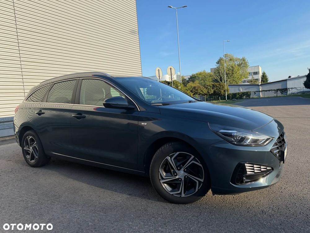 Hyundai i30 1.5 T-GDI 48V Comfort DCT - 3