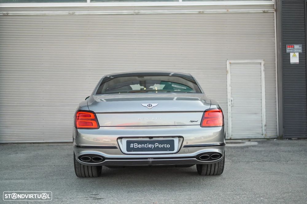 Bentley Flying Spur Hybrid S - 8
