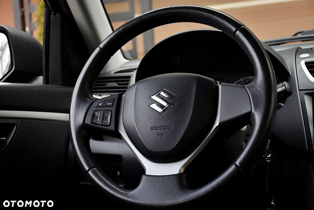 Suzuki Swift 1.2 30 Jahre - 19