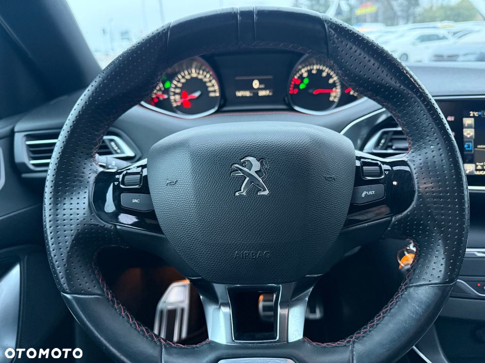 Peugeot 308 - 13