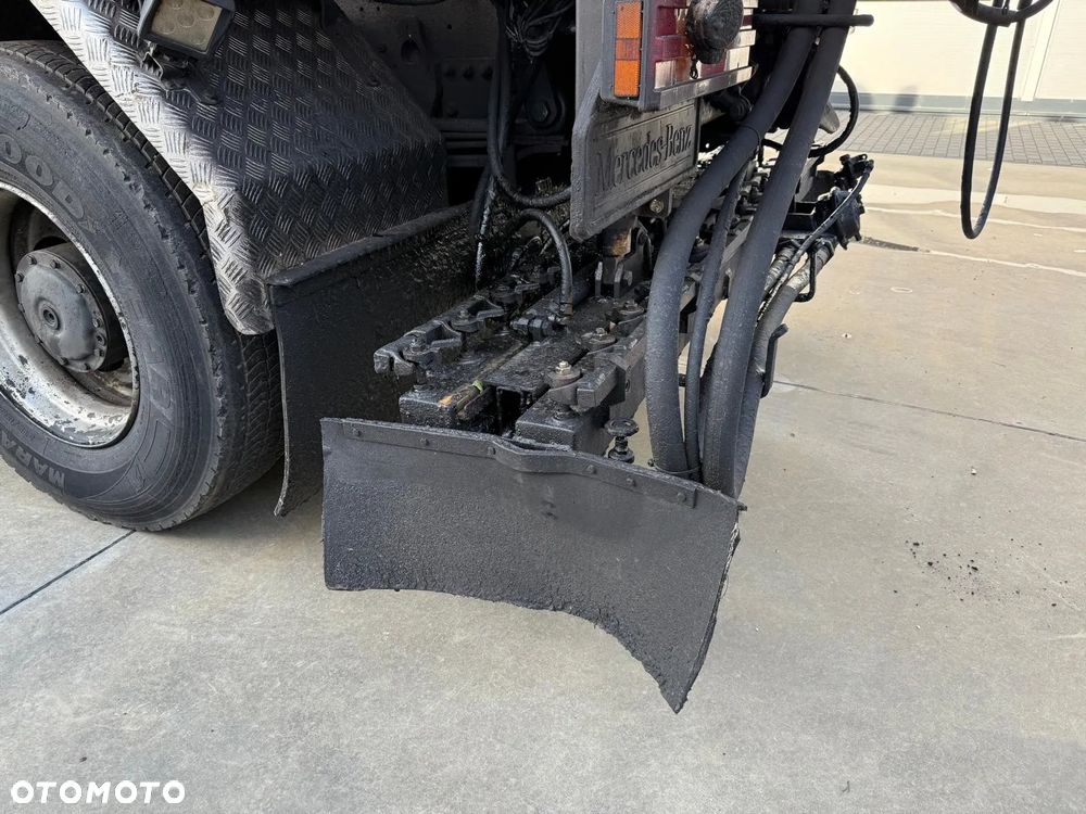 Mercedes-Benz Axor 1829 - 10