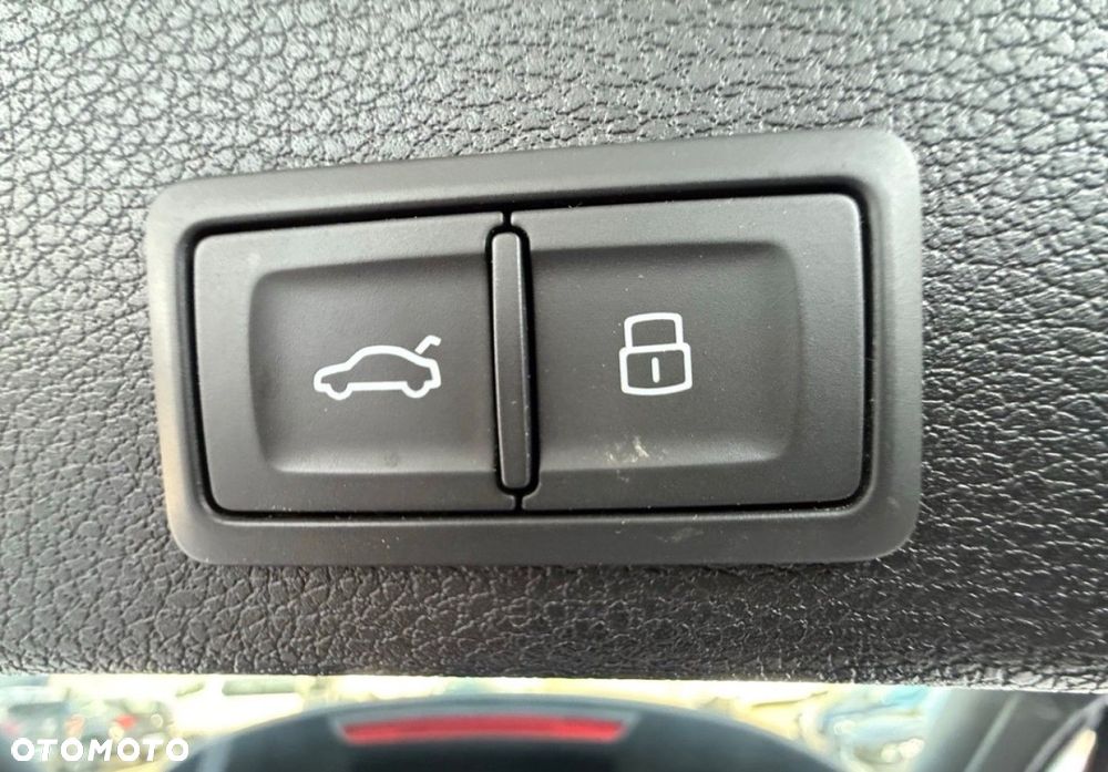 Audi Q3 Sportback 35 TFSI S tronic S line - 20