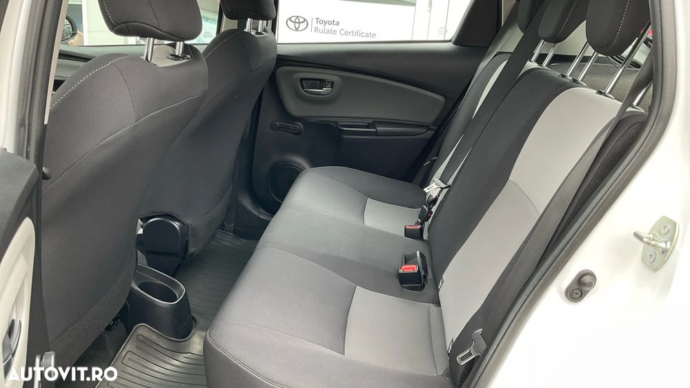 Toyota Yaris - 11