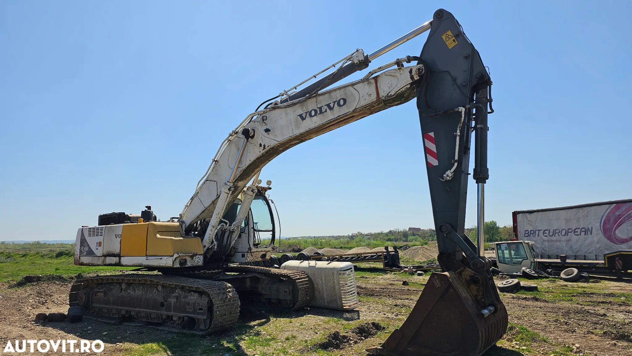 Volvo EC 460 LC Excavator pe șenile - 2