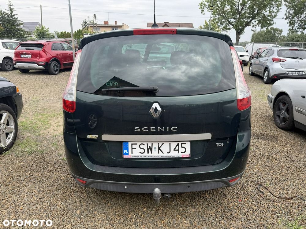 Renault Grand Scenic - 13