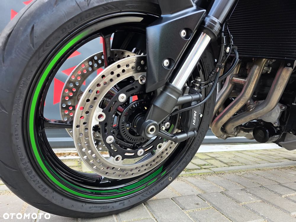 Kawasaki Z 900 - 17