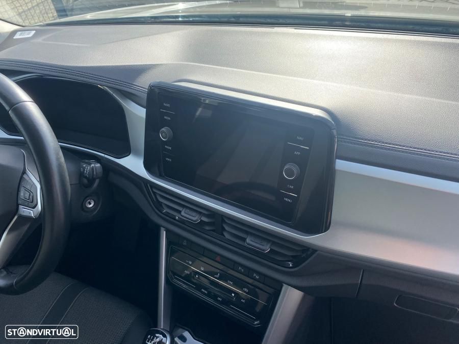 VW T-Roc 1.0 TSI Life - 11