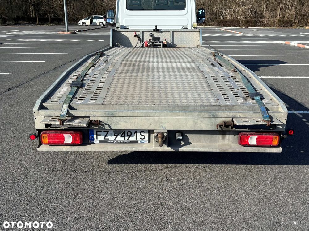 Iveco 35s18 - 10