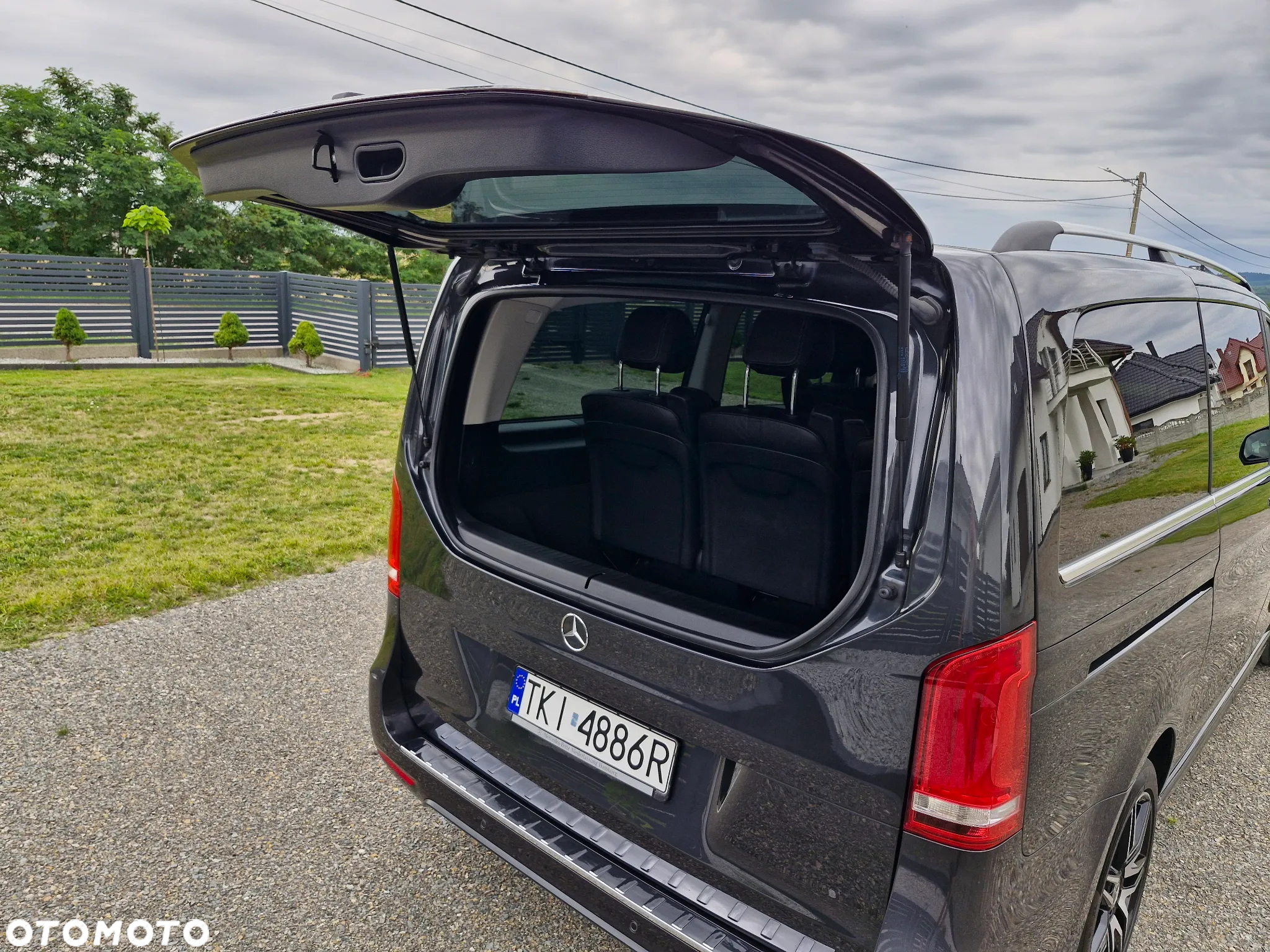 Mercedes-Benz Klasa V 300 d lang 4Matic 9G-TRONIC Avantgarde Edition - 29