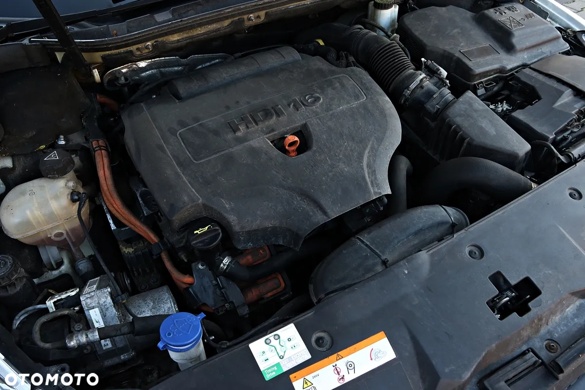 Peugeot 508 RXH 2.0 HDi HYbrid4 - 37