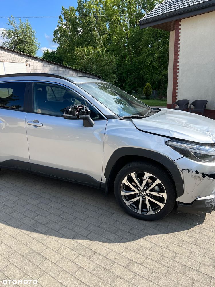 Toyota Corolla Cross 2.0 Hybrid Style AWD - 3