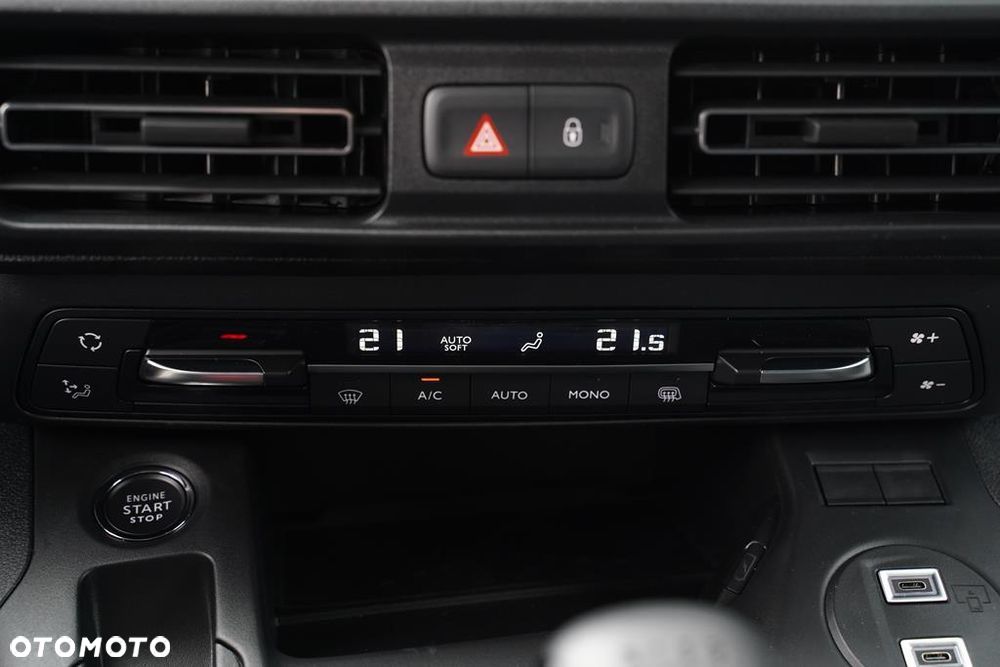 Peugeot Partner Van 1.5 BlueHDI S&S L2 - 17