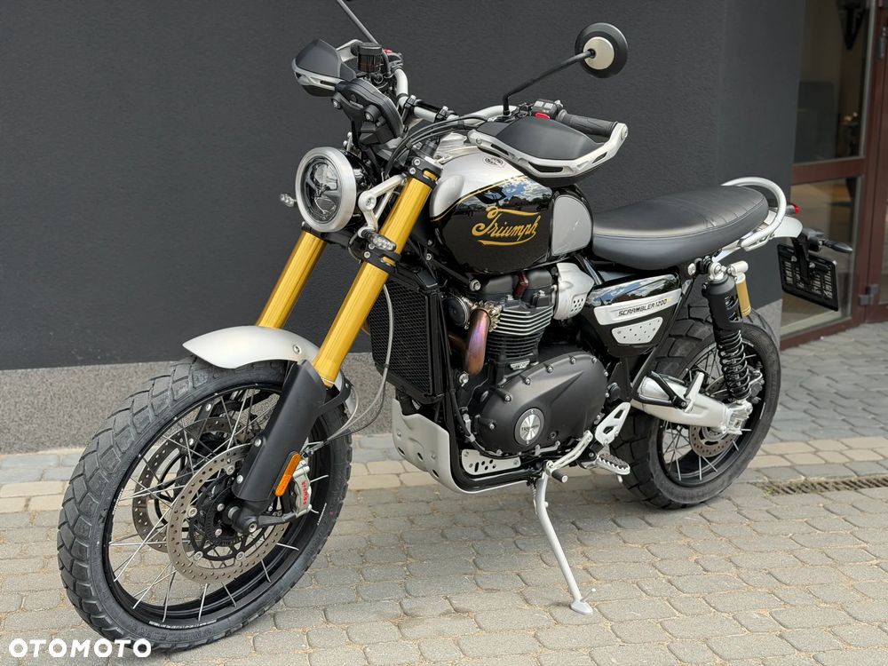 Triumph Scrambler - 12