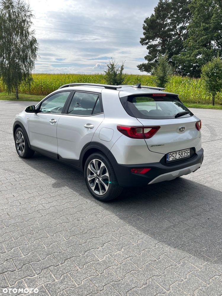 Kia Stonic 1.6 CRDi SCR L - 6