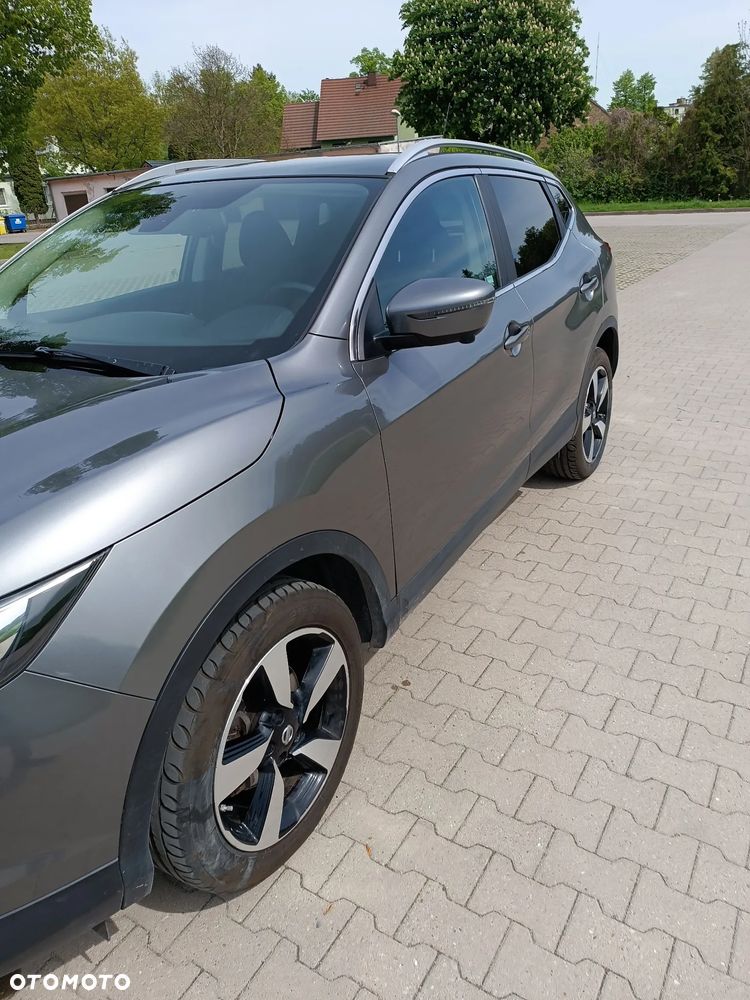 Nissan Qashqai 1.6 DIG-T N-Connecta - 2