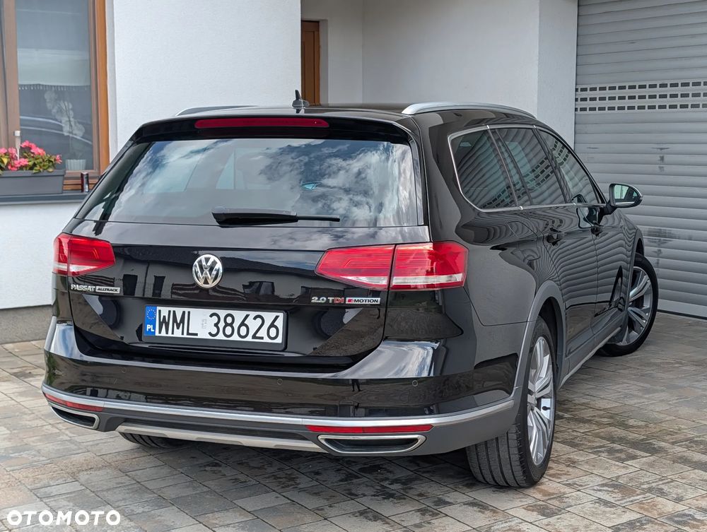 Volkswagen Passat Alltrack 2.0 TDI SCR DSG 4Motion - 7