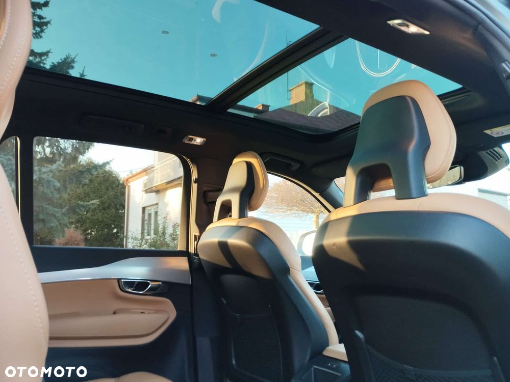 Volvo XC 90 D5 AWD Momentum - 18
