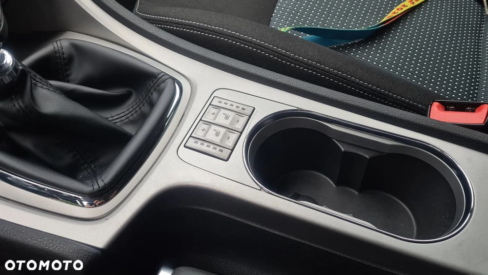 Ford Mondeo - 13