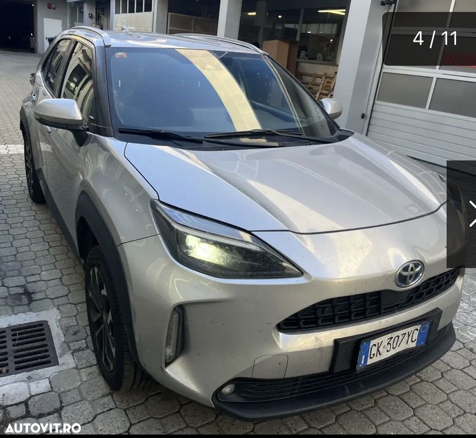 Toyota Yaris Cross 130 1.5 VVT-i Team Deutschland - 3