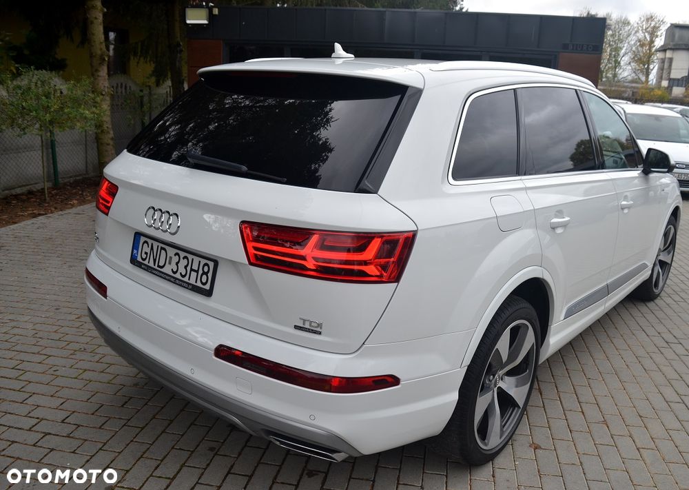 Audi Q7 - 2