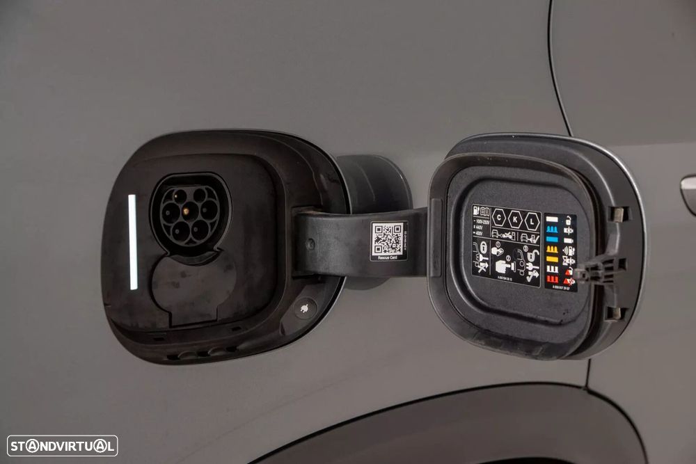 Mercedes-Benz EQE - 43