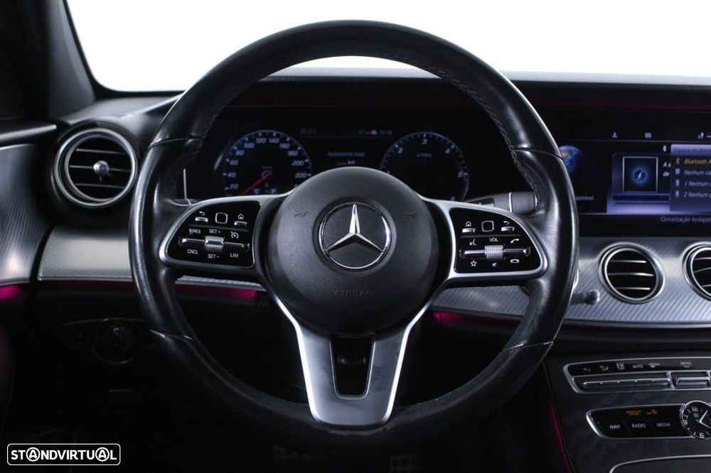 Mercedes-Benz E 300 de Avantgarde - 19
