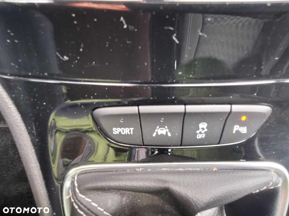 Opel Astra 1.4 Turbo Start/Stop 120 Jahre - 21