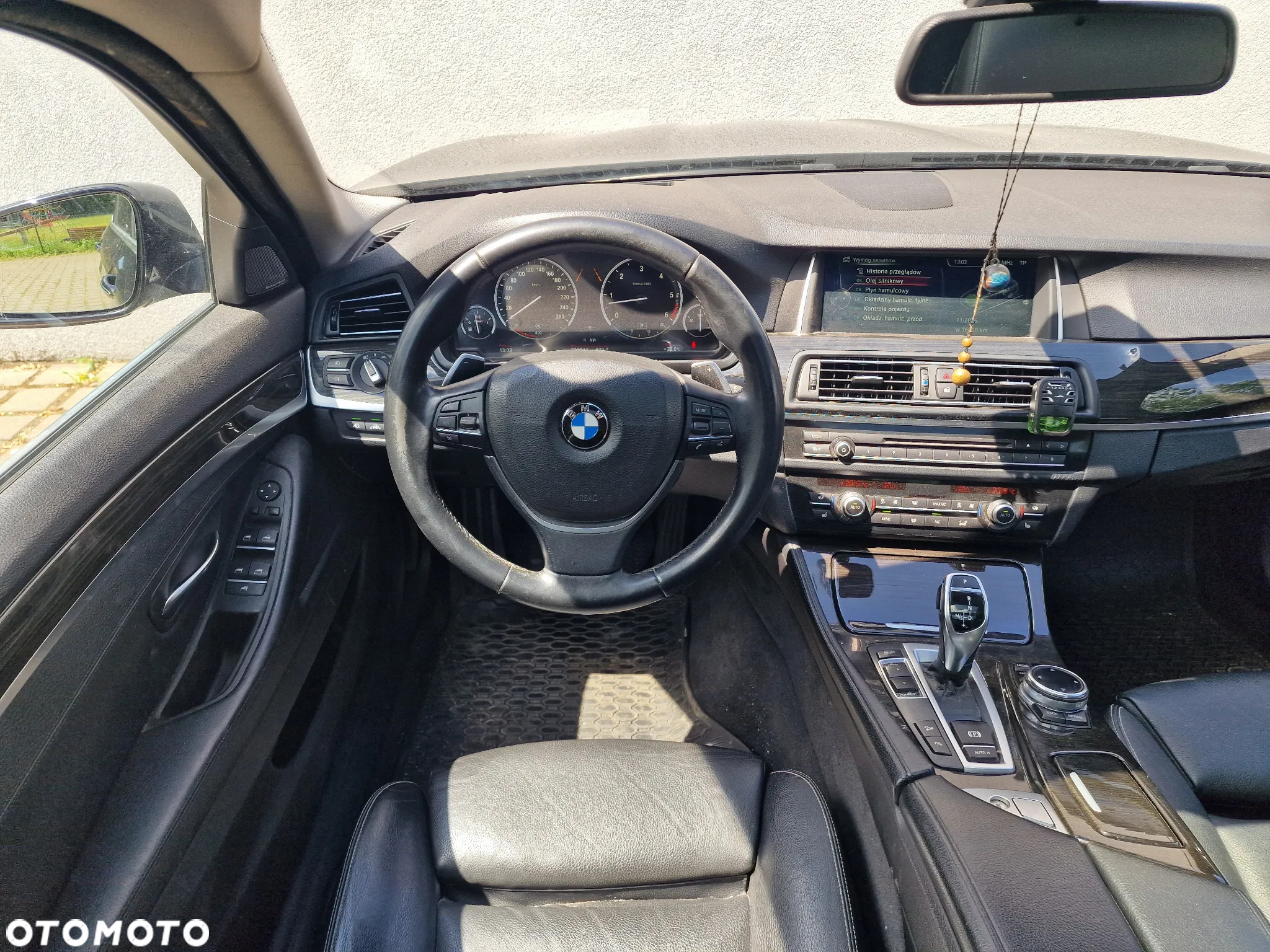 BMW Seria 5 530d xDrive Touring Sport-Aut Luxury Line - 15