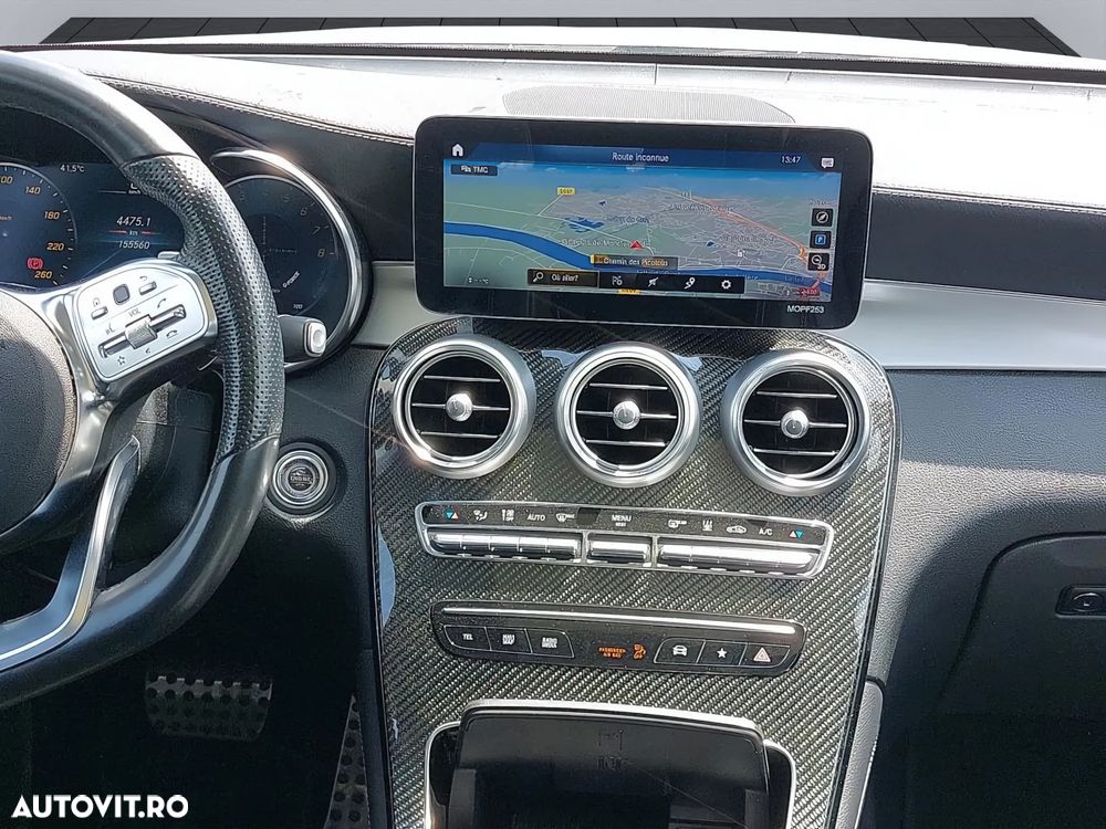 Mercedes-Benz GLC 300 e 4Matic 9G-TRONIC AMG Line - 11