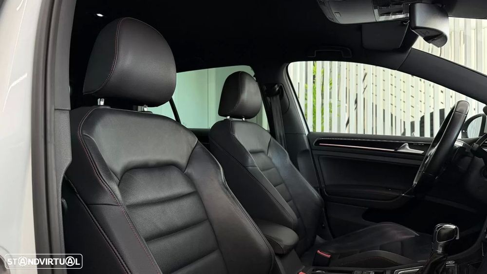 VW Golf GTI (BlueMotion ) DSG - 18