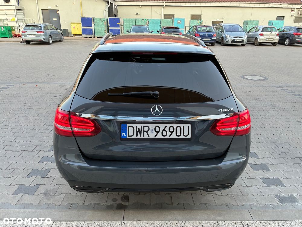 Mercedes-Benz Klasa C 220 d 4Matic 7G-TRONIC Avantgarde - 4